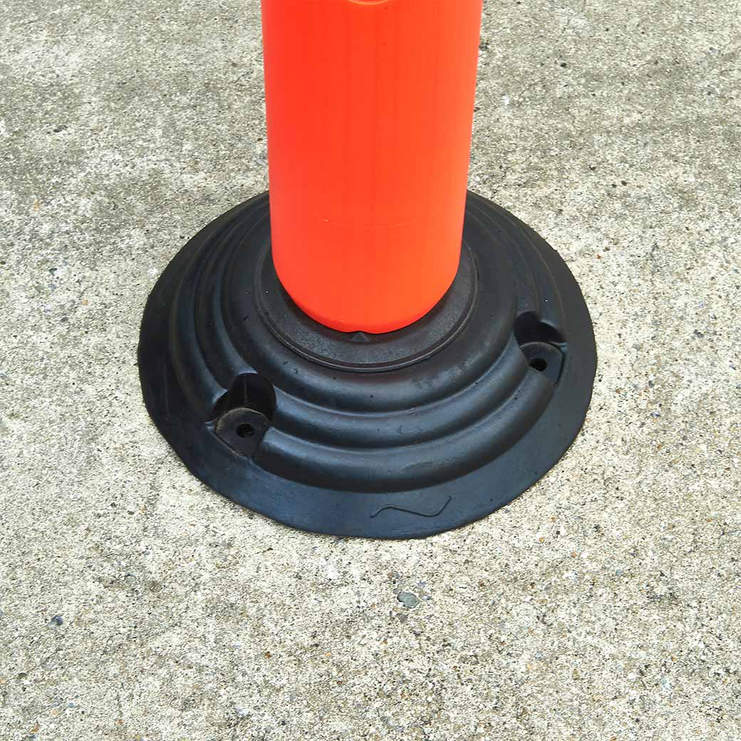 เสาจราจรล้มลุก